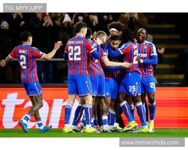 欧协联收官战:水晶宫主场冲线 vs 古比斯客场包围